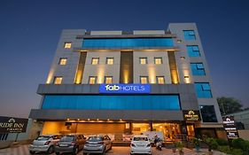 Fabhotel Pride Inn Financia - Near Dlf Cyber City Gachibowli